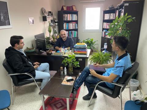 Röportaj esnasında çekilmiş bir görsel