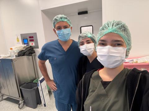 Ameliyat gözlemi etkinliğinden birkaç kare