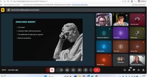 Etkinlik sırasında bir fotoğraf 